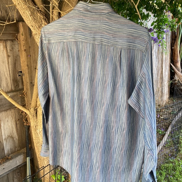Silk/Cotton Blend Long Sleeve Button Up - Picture 3 of 10